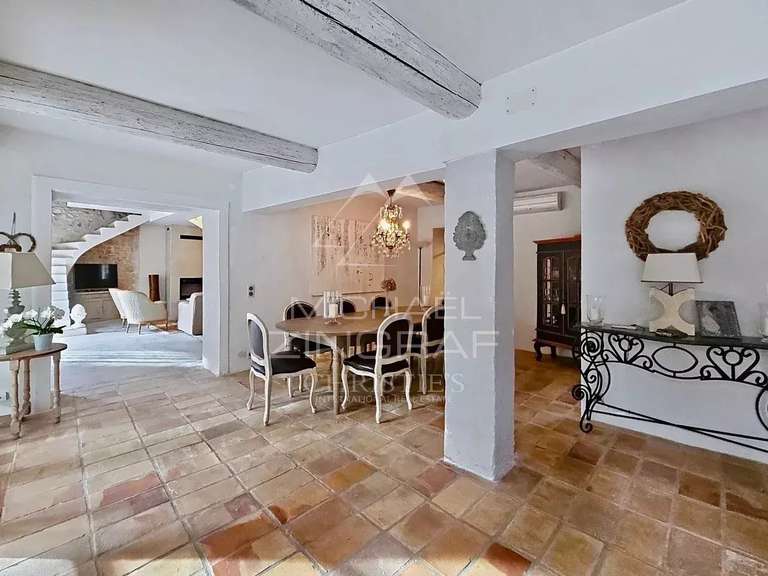 Maison L'Isle-sur-la-Sorgue - 7 chambres - 697m²