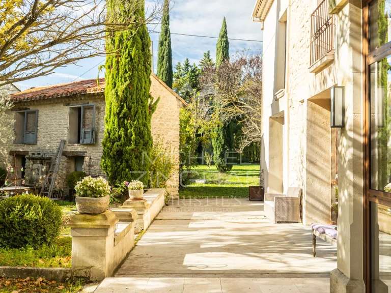 Maison L'Isle-sur-la-Sorgue - 7 chambres - 697m²