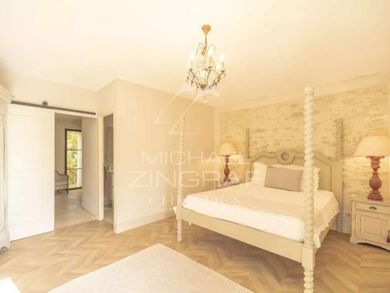 Maison L'Isle-sur-la-Sorgue - 7 chambres - 697m²