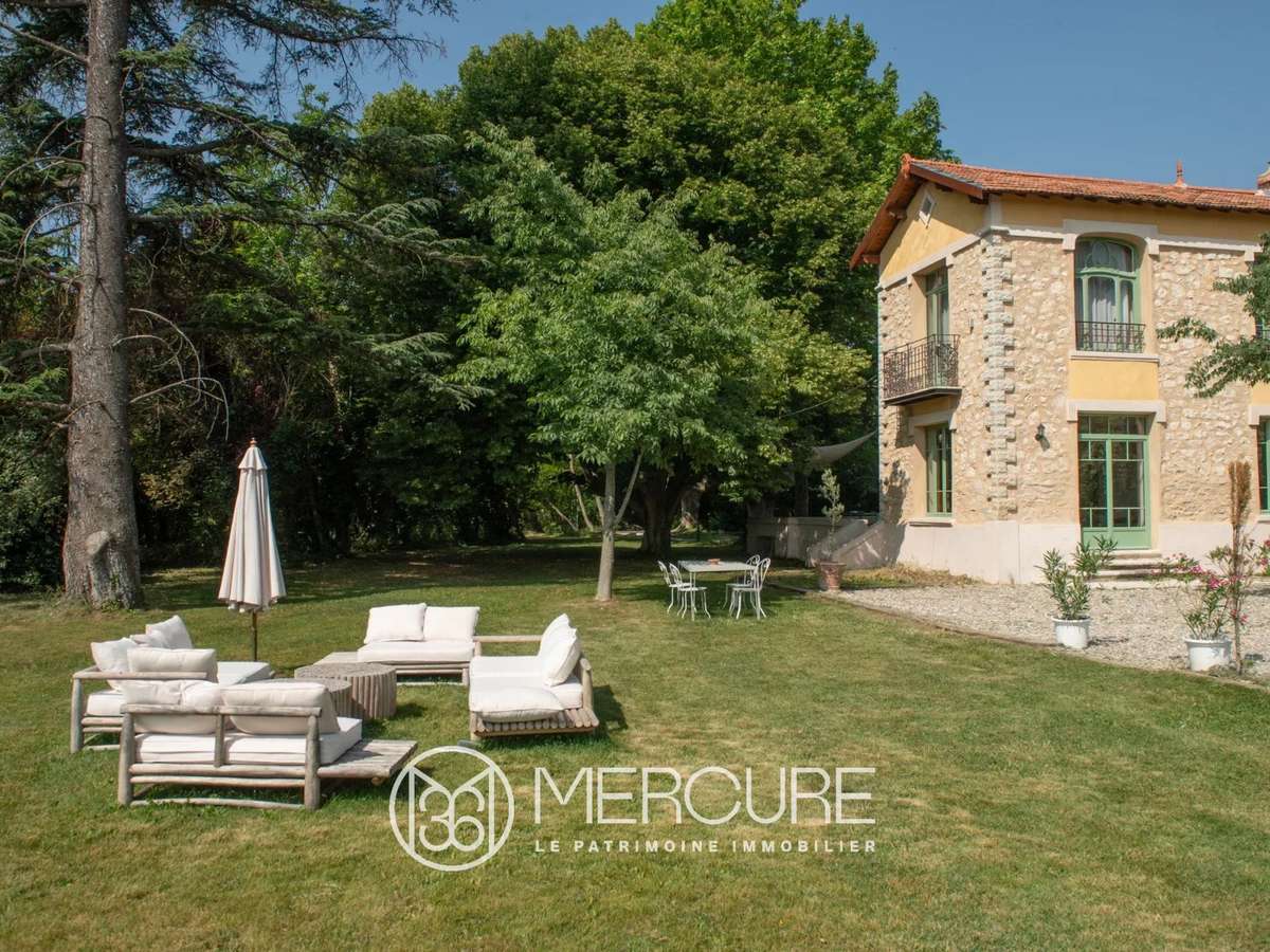 House L'Isle-sur-la-Sorgue