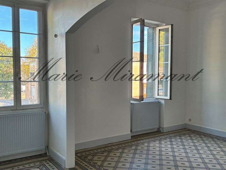 House L'Isle-sur-la-Sorgue - 4 bedrooms - 204m²