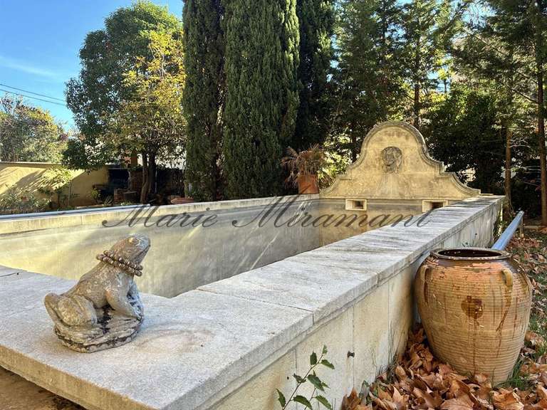 House L'Isle-sur-la-Sorgue - 5 bedrooms - 272m²