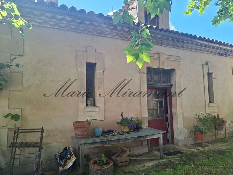 Maison L'Isle-sur-la-Sorgue - 5 chambres - 272m²
