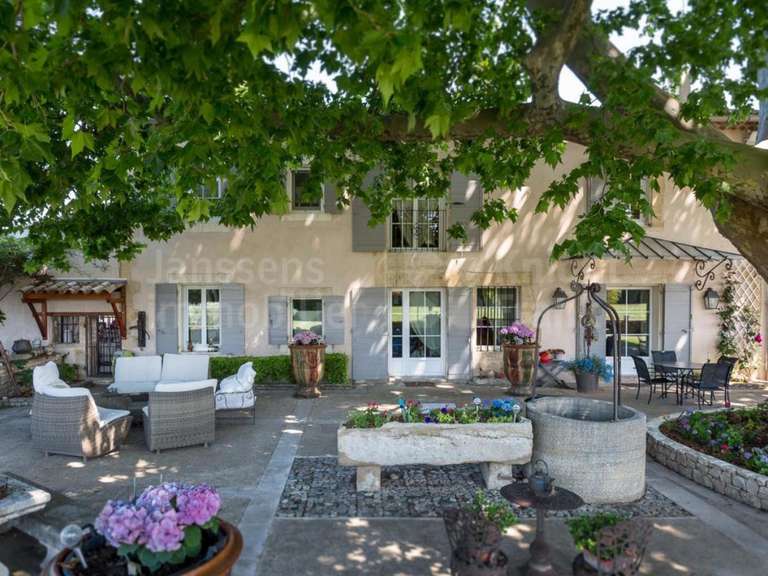 House L'Isle-sur-la-Sorgue - 5 bedrooms - 345m²