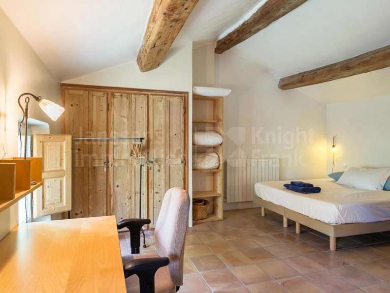 House L'Isle-sur-la-Sorgue - 4 bedrooms - 227m²