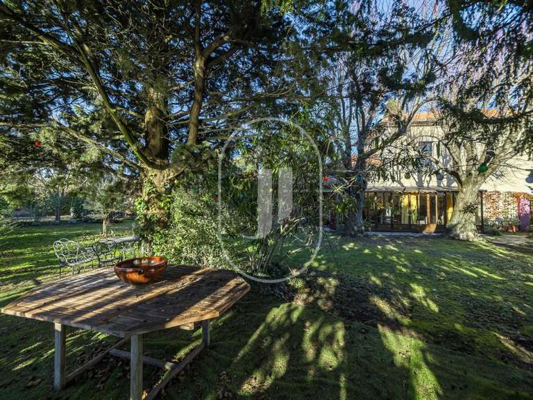 Maison L'Isle-sur-la-Sorgue - 3 chambres - 140m²