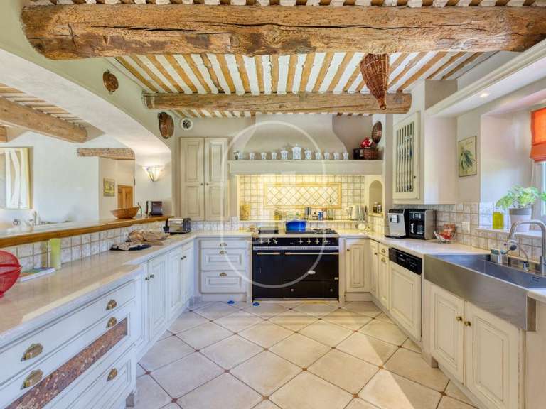 Maison L'Isle-sur-la-Sorgue - 5 chambres - 356m²