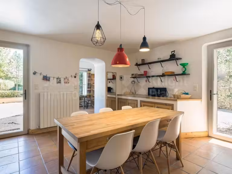 Maison L'Isle-sur-la-Sorgue - 4 chambres - 227m²