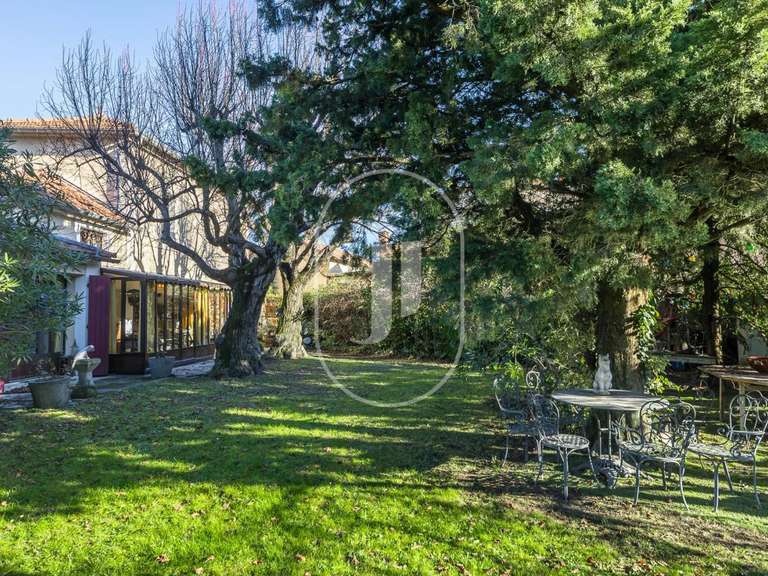 Maison L'Isle-sur-la-Sorgue - 3 chambres - 140m²