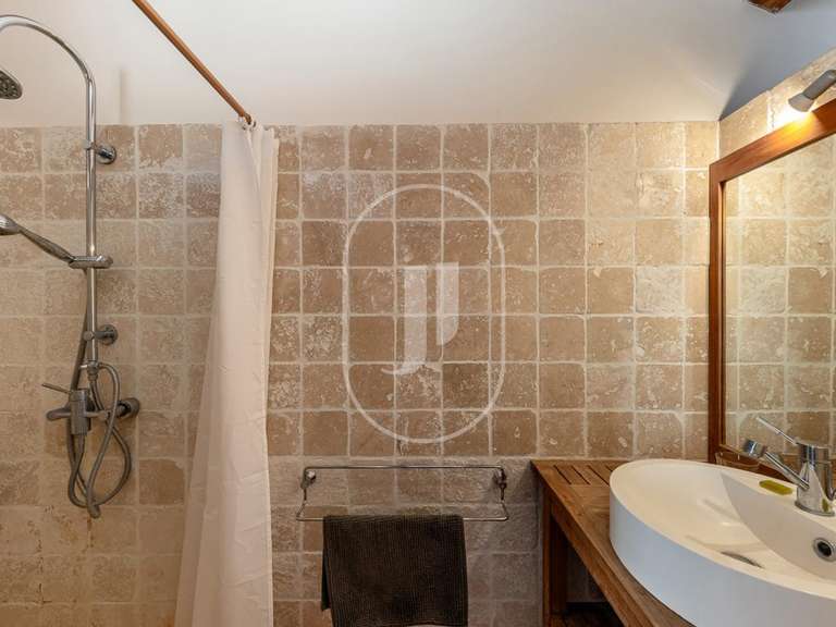 Maison L'Isle-sur-la-Sorgue - 3 chambres - 177m²