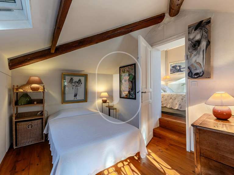 Maison L'Isle-sur-la-Sorgue - 3 chambres - 140m²