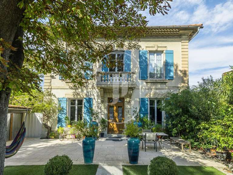 Maison L'Isle-sur-la-Sorgue - 12 chambres - 411m²