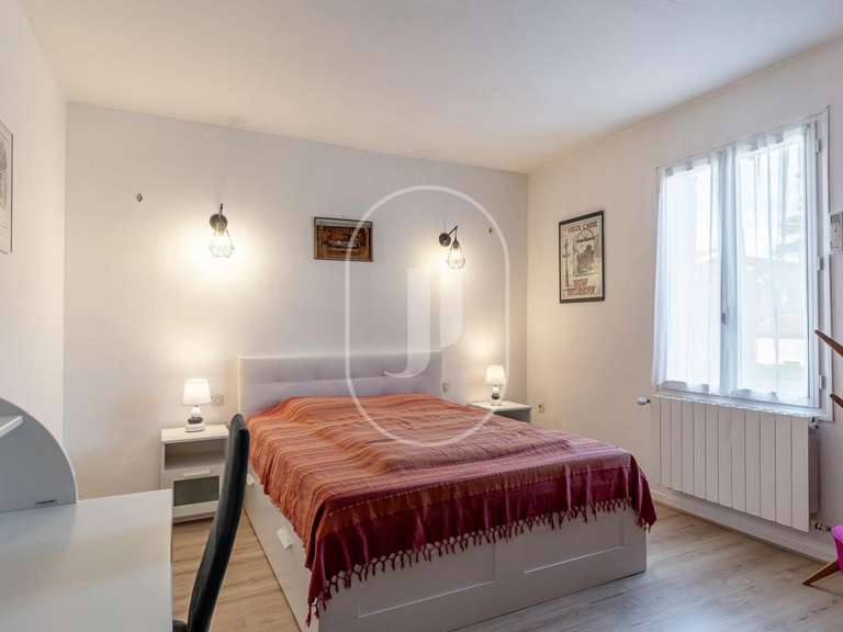 Maison L'Isle-sur-la-Sorgue - 12 chambres - 411m²