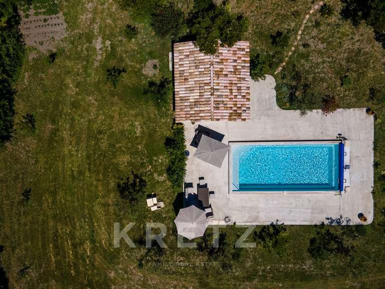 Maison L'Isle-sur-la-Sorgue - 6 chambres - 380m²
