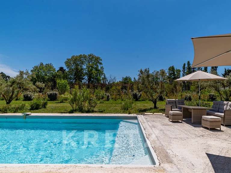 Maison L'Isle-sur-la-Sorgue - 6 chambres - 380m²