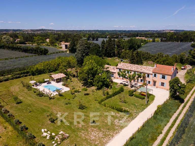 Maison L'Isle-sur-la-Sorgue - 6 chambres - 380m²