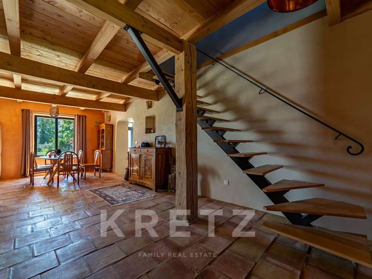 Maison L'Isle-sur-la-Sorgue - 6 chambres - 380m²