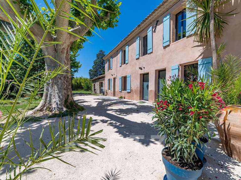 Maison L'Isle-sur-la-Sorgue - 6 chambres - 380m²
