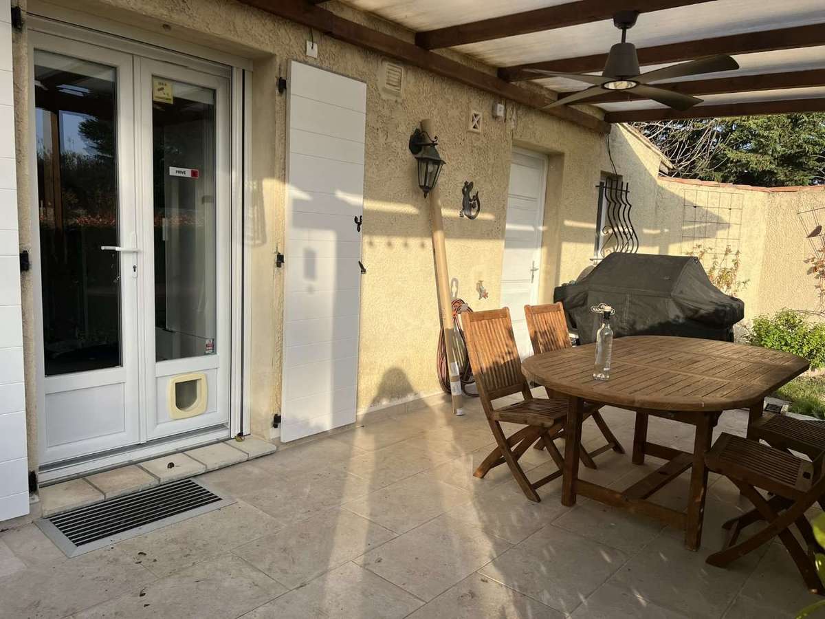 House L'Isle-sur-la-Sorgue