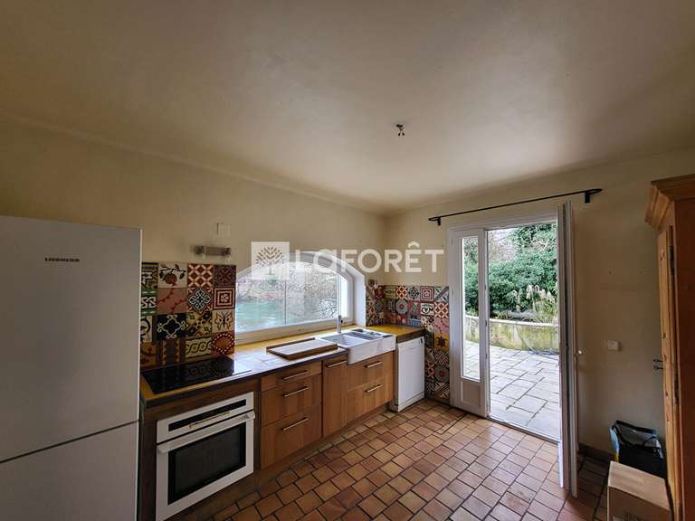 House L'Isle-sur-la-Sorgue - 4 bedrooms - 178m²