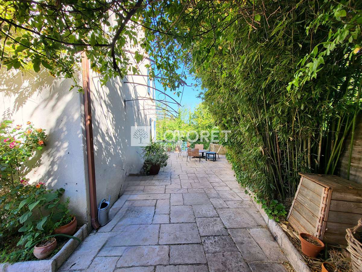 House L'Isle-sur-la-Sorgue