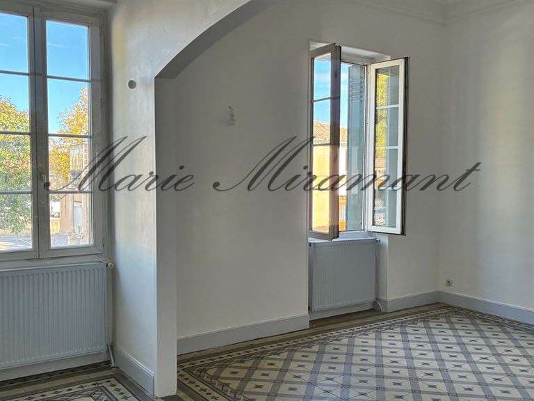 Maison L'Isle-sur-la-Sorgue - 4 chambres - 204m²