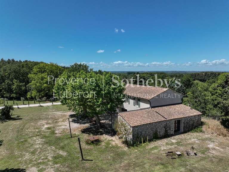 Maison L'Isle-sur-la-Sorgue - 4 chambres - 200m²