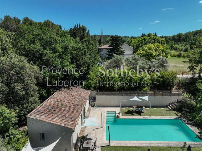 Maison L'Isle-sur-la-Sorgue - 4 chambres - 200m²