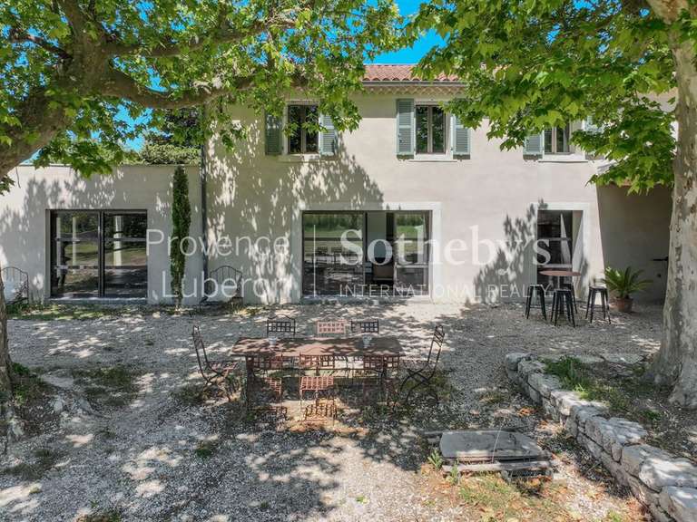 Maison L'Isle-sur-la-Sorgue - 4 chambres - 200m²