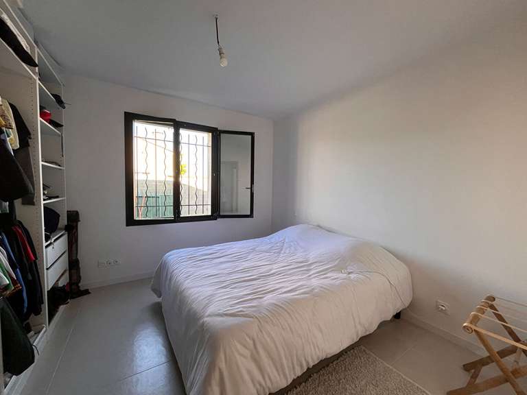 Maison L'Isle-sur-la-Sorgue - 4 chambres - 118m²