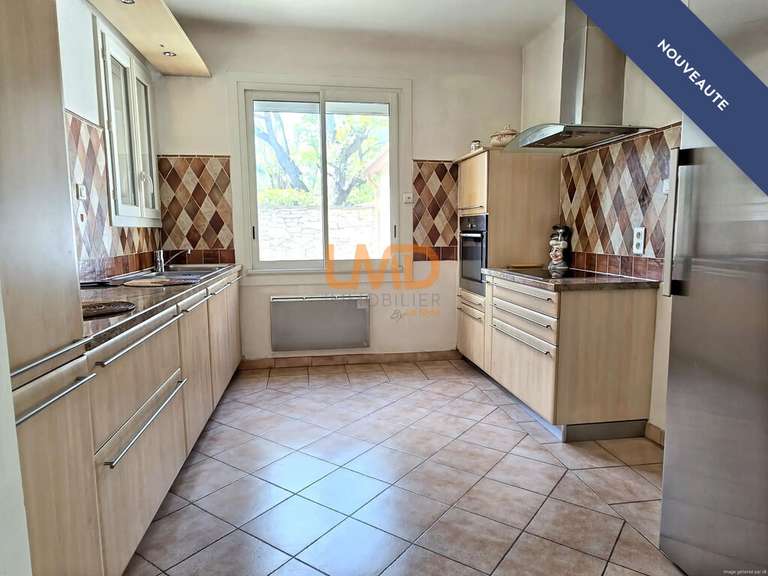 Maison L'Isle-sur-la-Sorgue - 3 chambres - 126m²