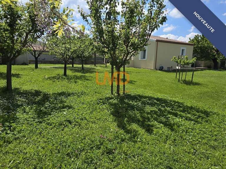 Maison L'Isle-sur-la-Sorgue - 3 chambres - 126m²