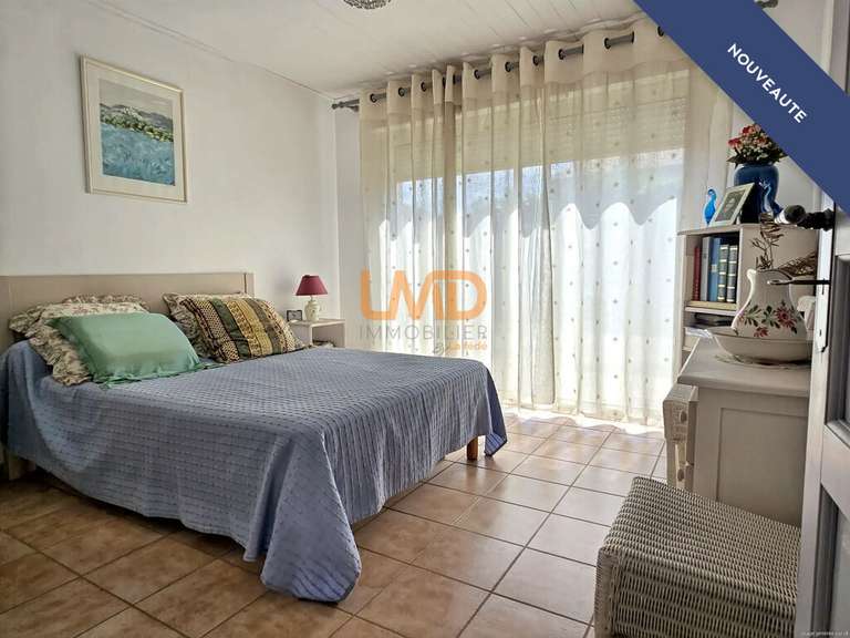 Maison L'Isle-sur-la-Sorgue - 3 chambres - 126m²