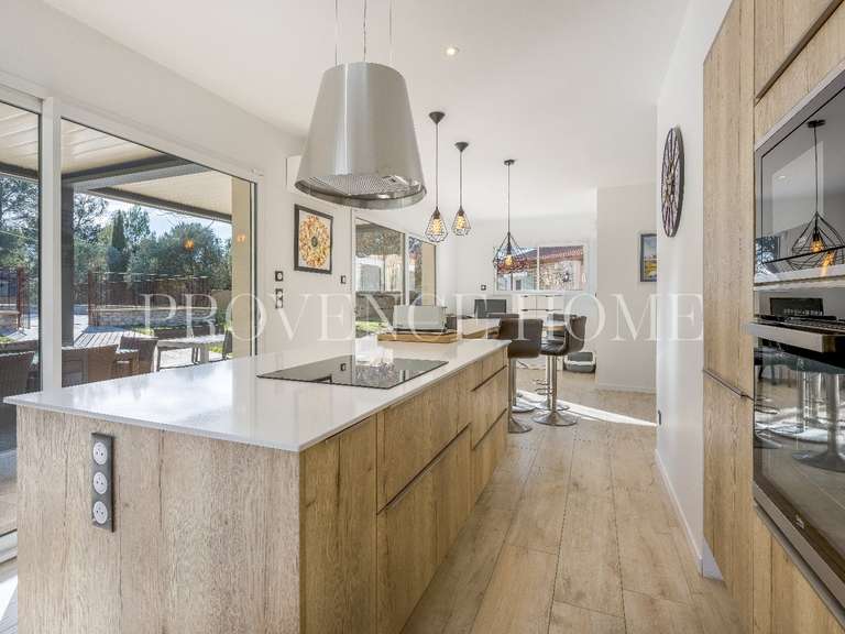 Maison L'Isle-sur-la-Sorgue - 4 chambres - 139m²