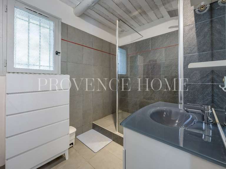 Maison L'Isle-sur-la-Sorgue - 4 chambres - 139m²