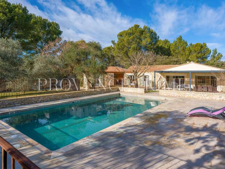 Maison L'Isle-sur-la-Sorgue - 4 chambres - 139m²