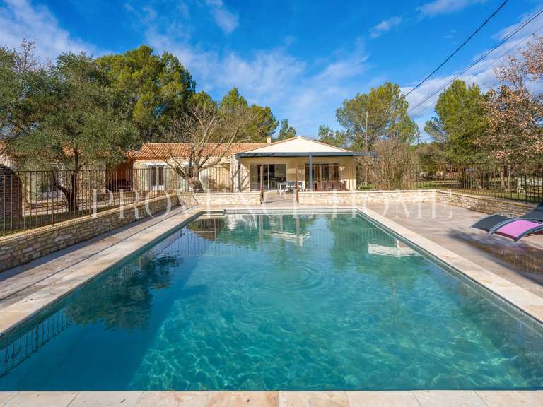 Maison L'Isle-sur-la-Sorgue - 4 chambres - 139m²