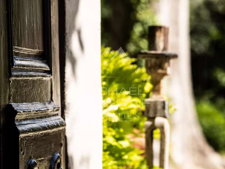 Maison L'Isle-sur-la-Sorgue - 17 chambres - 1500m²