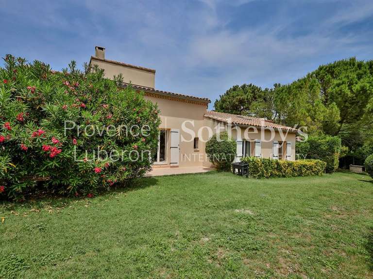 Maison L'Isle-sur-la-Sorgue - 4 chambres - 180m²