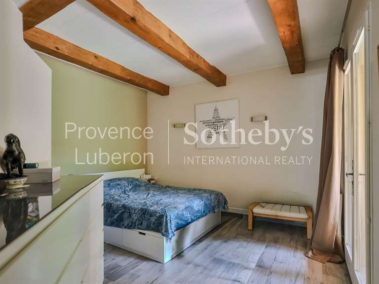 Maison L'Isle-sur-la-Sorgue - 4 chambres - 180m²