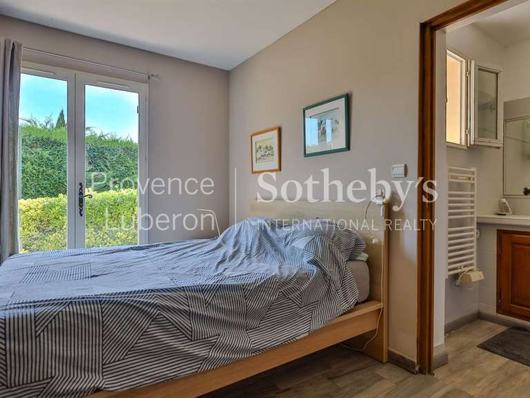 Maison L'Isle-sur-la-Sorgue - 4 chambres - 180m²