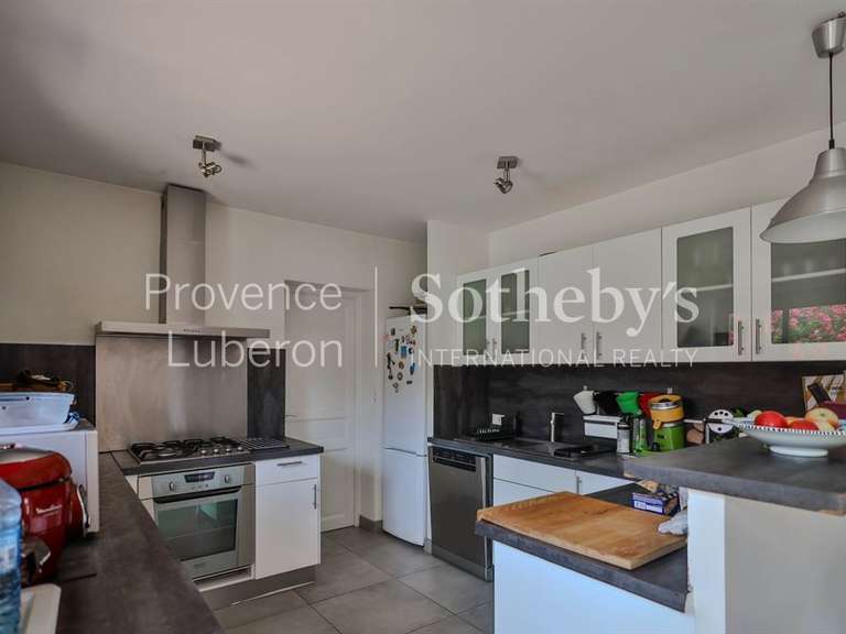 Maison L'Isle-sur-la-Sorgue - 4 chambres - 180m²