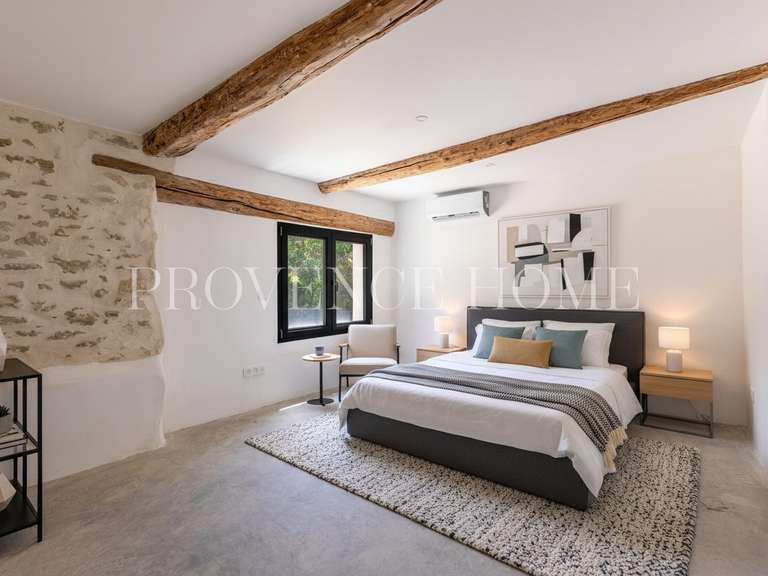 Maison L'Isle-sur-la-Sorgue - 8 chambres - 247m²