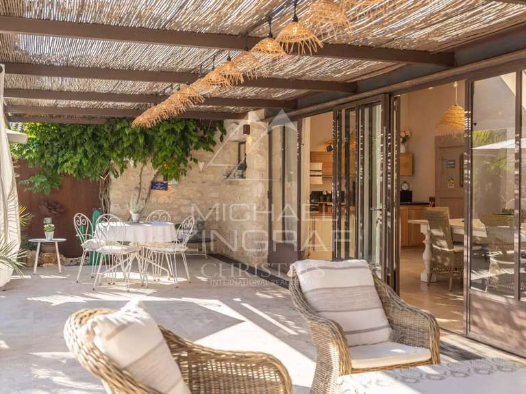 Maison L'Isle-sur-la-Sorgue - 4 chambres - 310m²