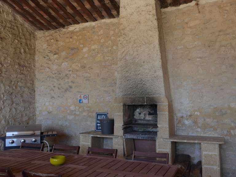 Maison L'Isle-sur-la-Sorgue - 6 chambres - 270m²