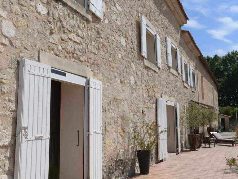 Maison L'Isle-sur-la-Sorgue - 6 chambres - 270m²