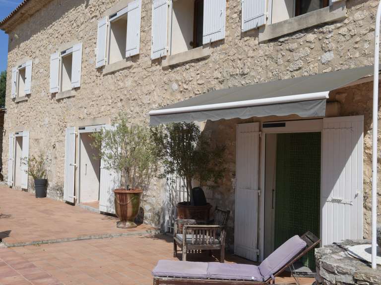 Maison L'Isle-sur-la-Sorgue - 6 chambres - 270m²