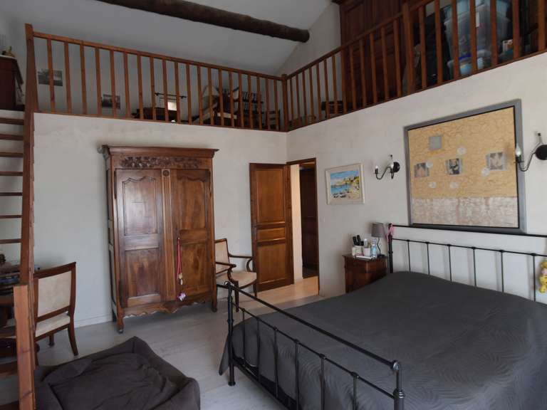 Maison L'Isle-sur-la-Sorgue - 6 chambres - 270m²