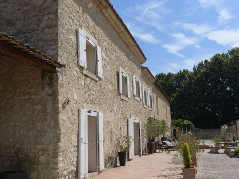 Maison L'Isle-sur-la-Sorgue - 6 chambres - 270m²