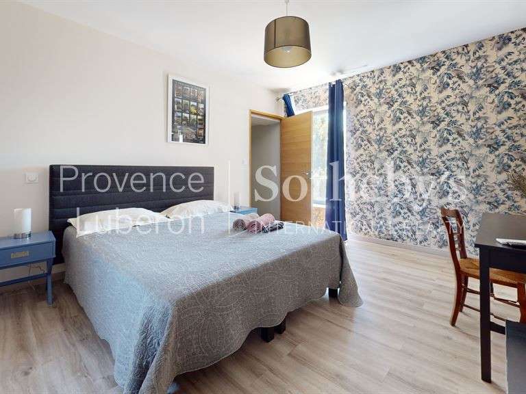 Maison L'Isle-sur-la-Sorgue - 6 chambres - 230m²